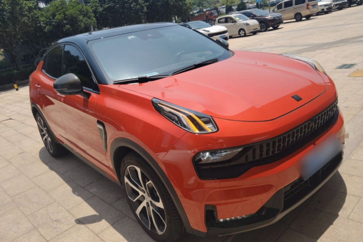 领克05 2020款 2.0TD 四驱劲Halo车身外观3