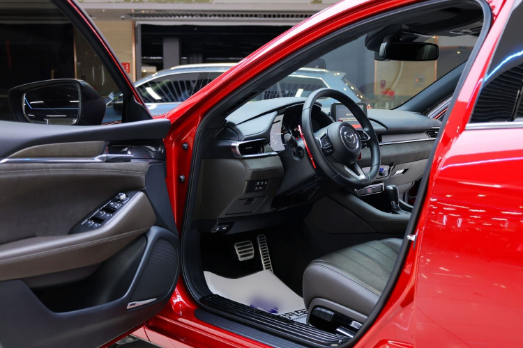 马自达 阿特兹 2020款 2.5L 蓝天至尊版中控内饰7001