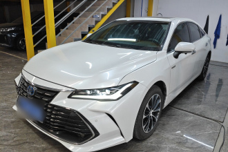 丰田 亚洲龙 2022款 双擎 2.5L 豪华版