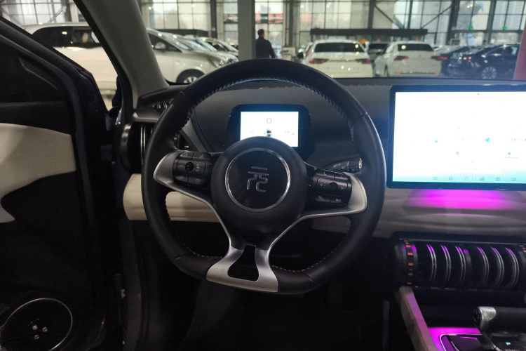 比亚迪 元PLUS 2023款 冠军版 510KM 超越型局部细节13