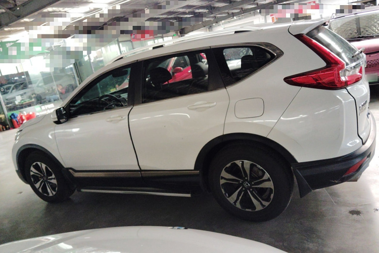 本田CR-V 2019款 240TURBO CVT两驱舒适版 国VI车身外观4