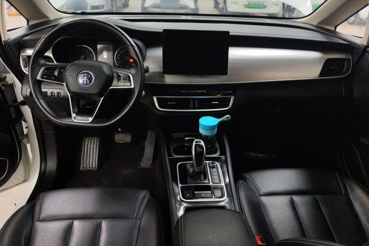 比亚迪 宋MAX 2021款 升级版 1.5T 自动豪华型 7座中控内饰12