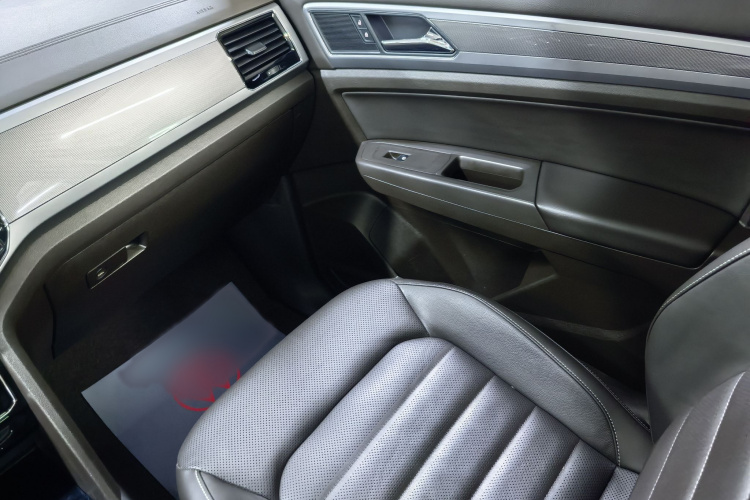 大众 途昂 2017款 530 V6 四驱豪华版中控内饰7006