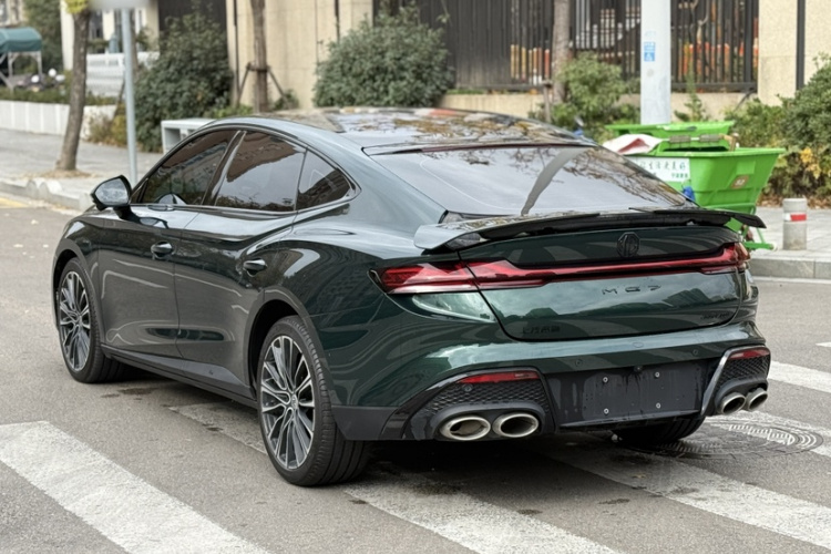 名爵 MG7 2023款 2.0T 自动猎美奢享版车身外观6004
