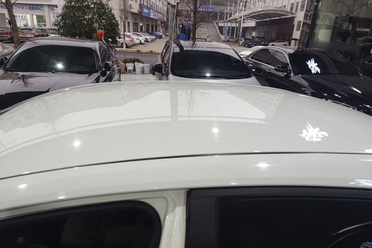 丰田 雷凌 2023款 TNGA 1.5L CVT进取版局部细节57