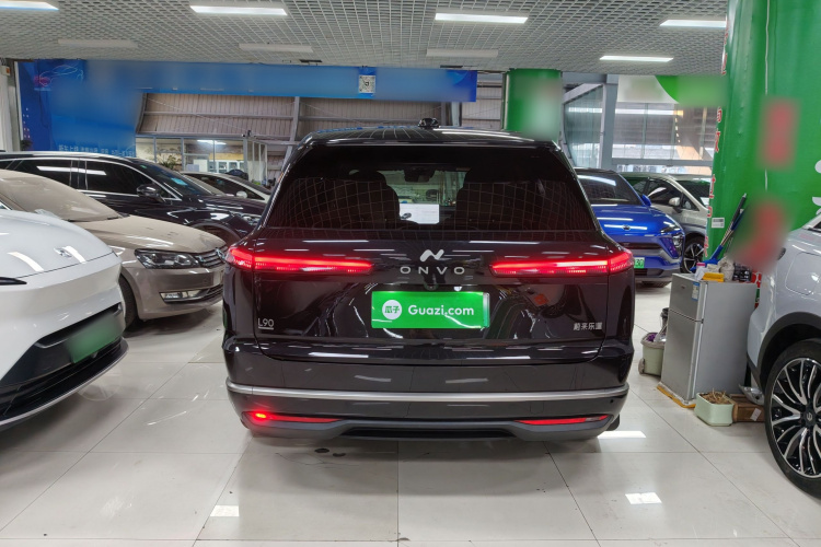 乐道L90 2025款 Max 六座版车身外观6