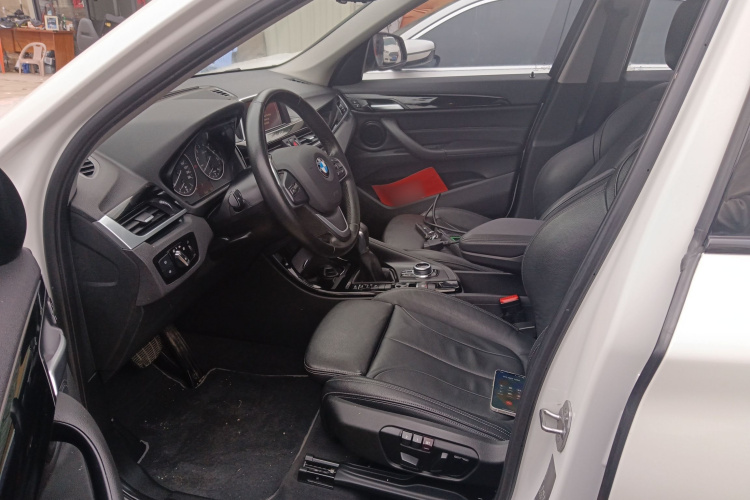 宝马X1 2016款 sDrive20Li 豪华型局部细节19