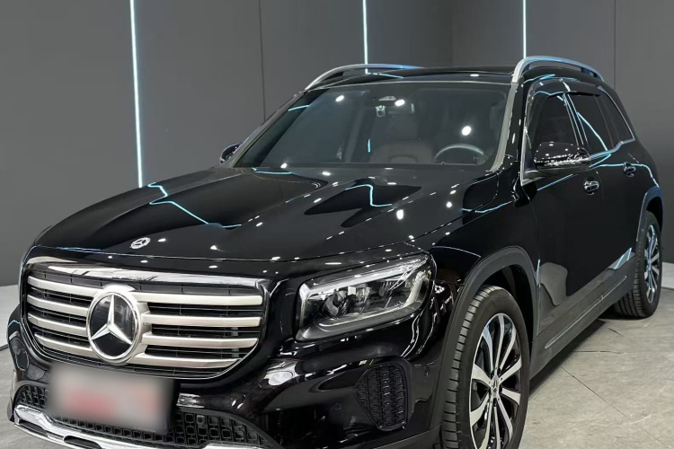 奔驰GLB 2024款 改款 GLB 220 时尚型车身外观6001