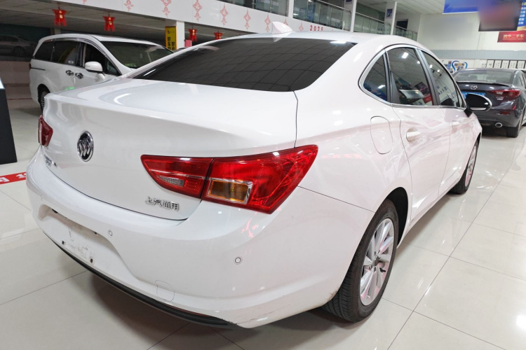 别克 威朗 2018款 三厢 15S 自动进取型车身外观7