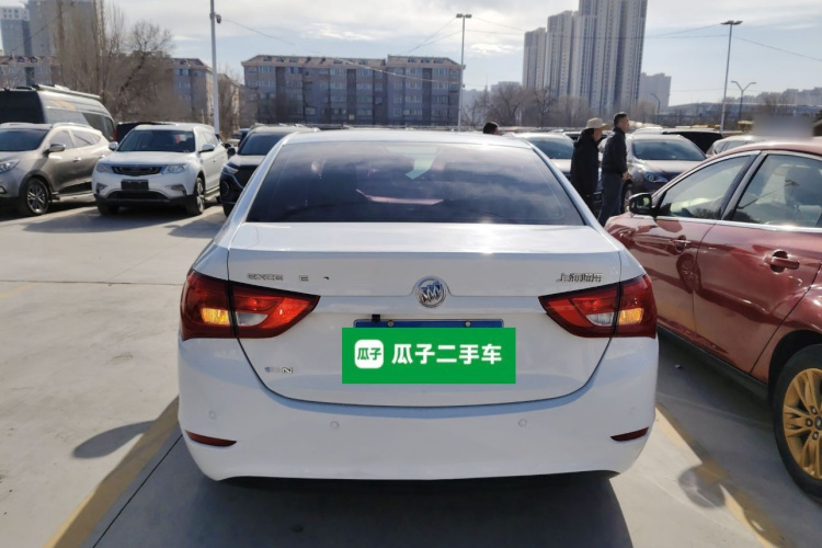 别克 英朗 2015款 15N 自动精英型车身外观6004