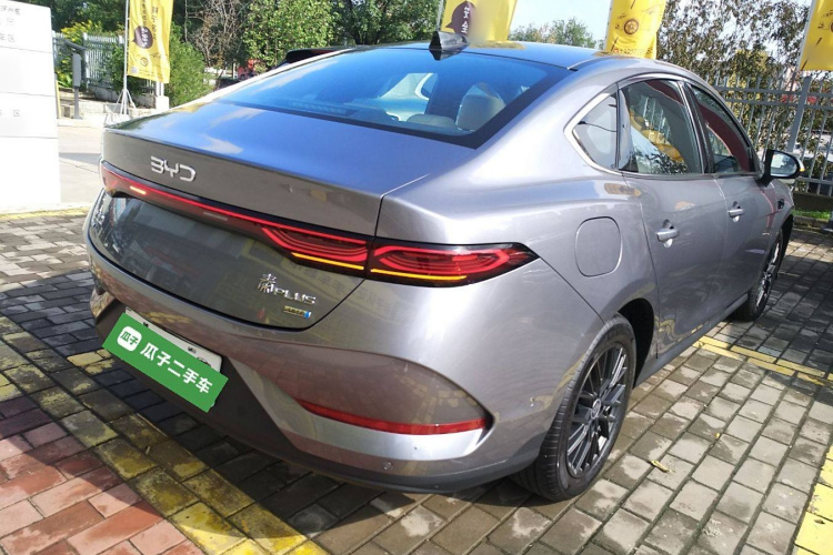 比亚迪 秦PLUS 2025款 EV 智驾版 510KM超越型车身外观6005