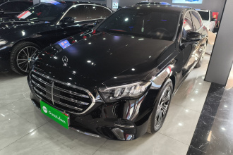 奔驰E级 2024款 E 260 L