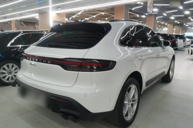 保时捷 2022款 Macan 2.0T车身外观7