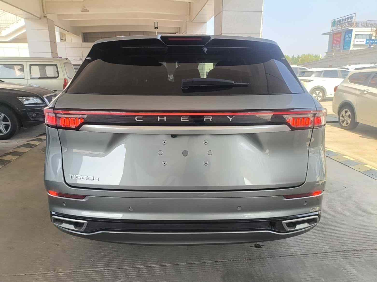 奇瑞 瑞虎9 2023款 2.0T 双离合两驱豪华版 5座(4)