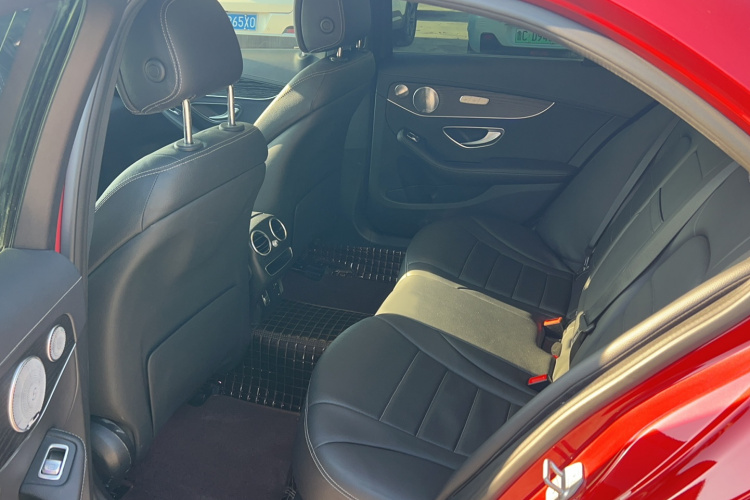 奔驰C级 2021款 C 260 L 运动星耀臻藏版中控内饰7003