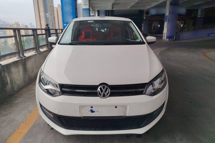 大众 Polo 2013款 1.4L 自动舒适版车身外观2