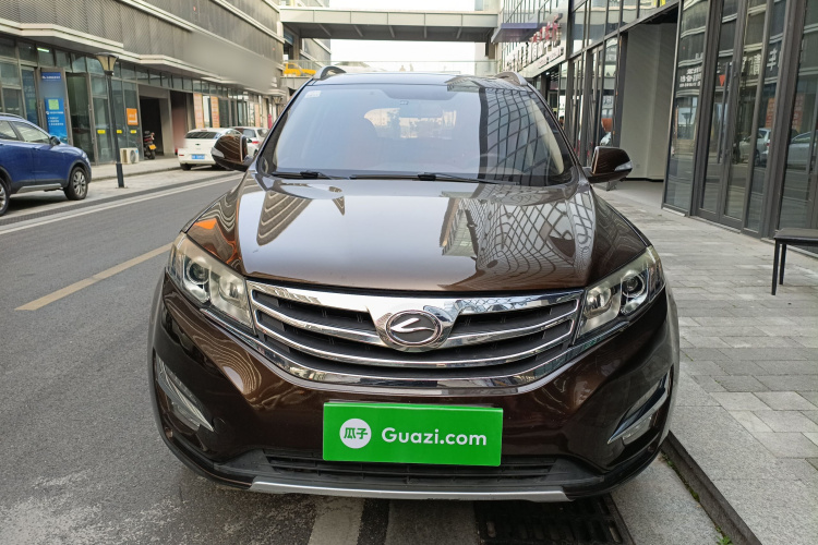 陆风X5 2016款 Plus 1.5T CVT创领版车身外观6001