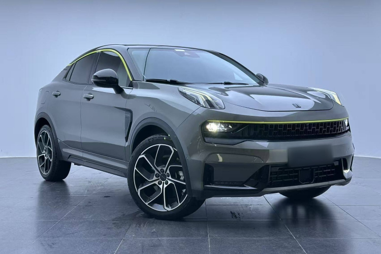 领克05 2020款 2.0TD 两驱耀Halo车身外观6001