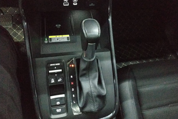 本田CR-V 2024款 240TURBO 两驱锋尚版 5座局部细节18