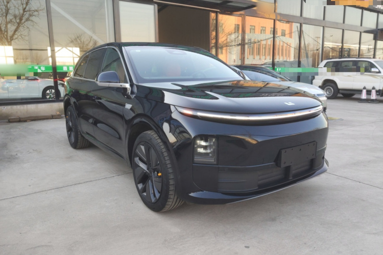 理想汽车 理想L6 2024款 Pro车身外观3