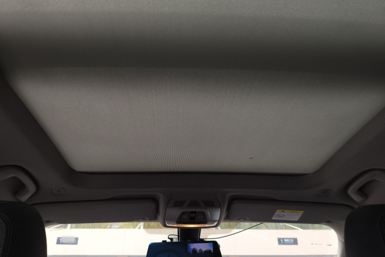 宝马X1 2019款 sDrive18Li 尊享型中控内饰22