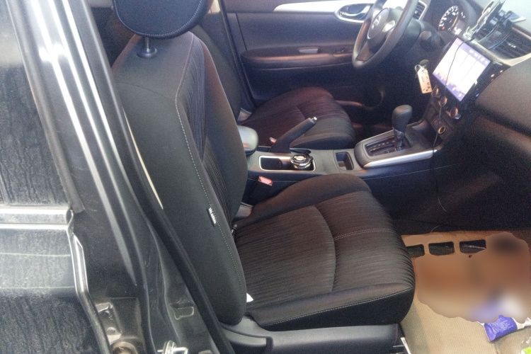 日产 轩逸 2021款 经典 1.6XE CVT舒适版局部细节41