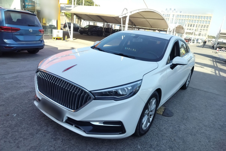 红旗H5 2019款 30TD 型动版车身外观1