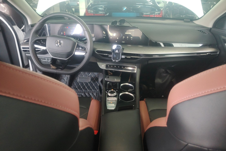 长安 逸动 2024款 PLUS 蓝鲸NE 1.4T GDI DCT高能版中控内饰7002