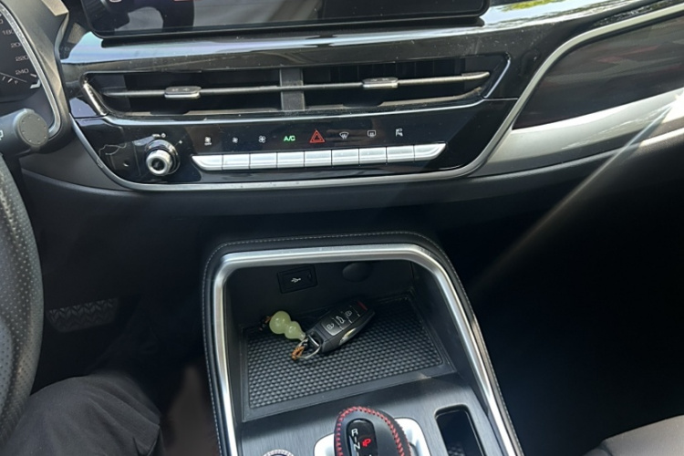 哈弗H6 2023款 国潮版 1.5T 自动都市版中控内饰7011