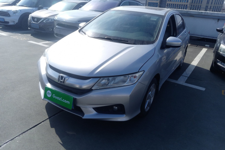 本田 锋范 2015款 1.5L 手动豪华版车身外观1