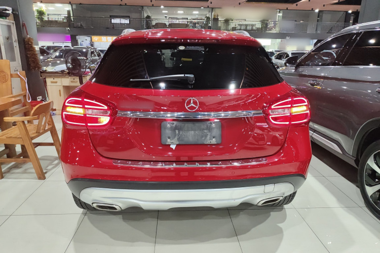 奔驰GLA 2016款 GLA 200 时尚型车身外观6004