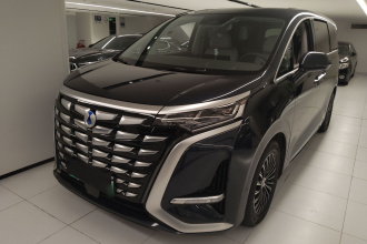 腾势D9 2022款 DM-i 970 四驱旗舰型