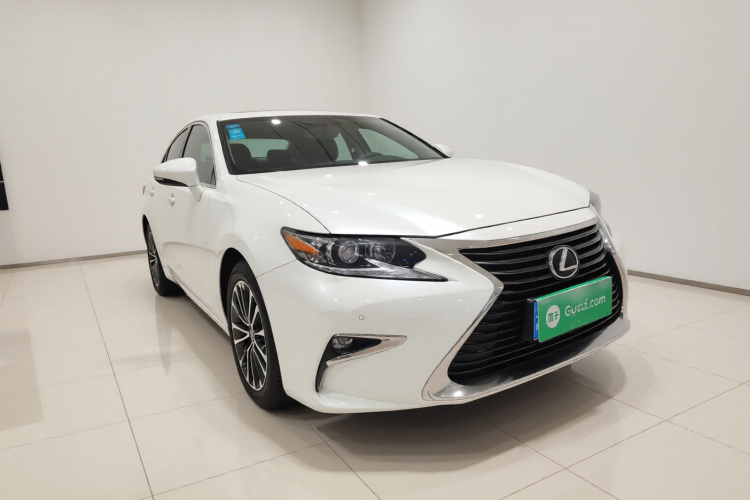 雷克萨斯ES 2016款 200 Midnight特别限量版车身外观3