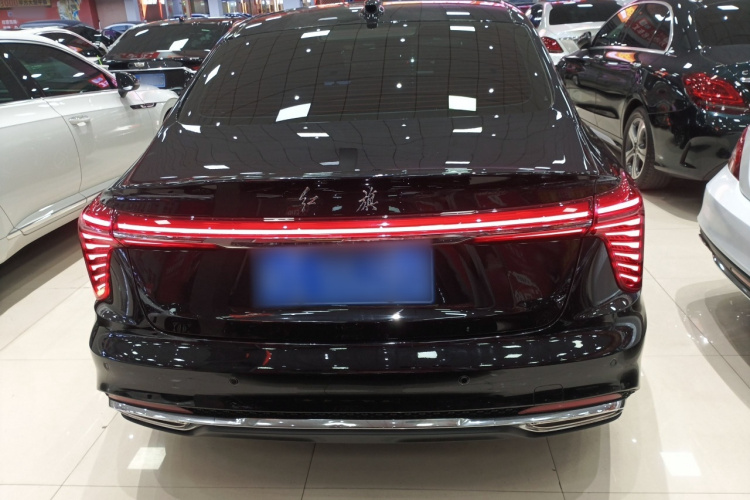 红旗H5 2024款 2.0T 自动智联旗畅版车身外观6004