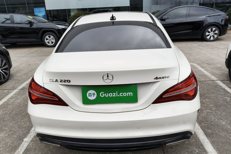 奔驰CLA 2017款 CLA 220 4MATIC车身外观6