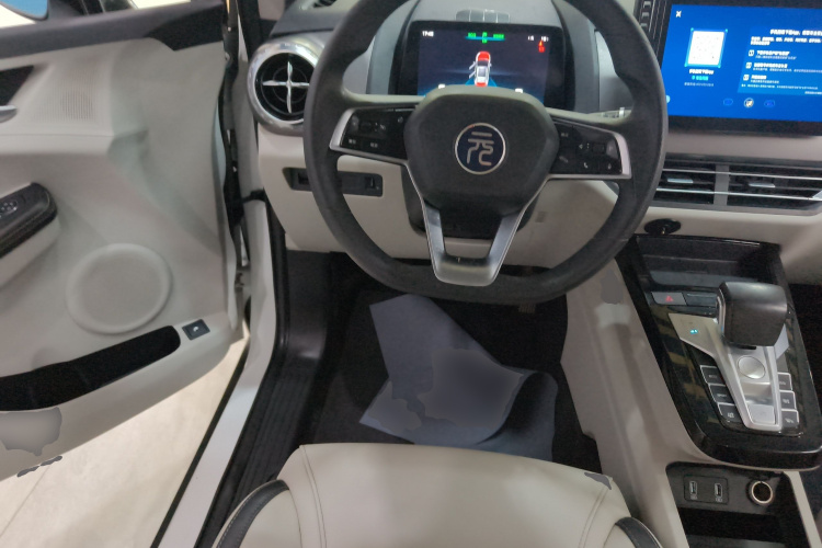 比亚迪 元Pro 2021款 401KM 豪华型中控内饰13
