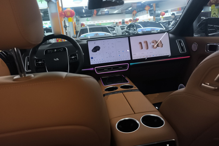 理想汽车 理想L8 2024款 Pro中控内饰12