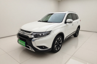 三菱 欧蓝德 2019款 2.4L 四驱致享版 5座 国V