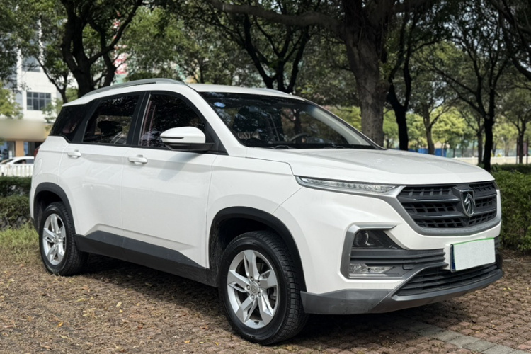 宝骏530 2018款 1.5T 手动舒适型 国V车身外观6005