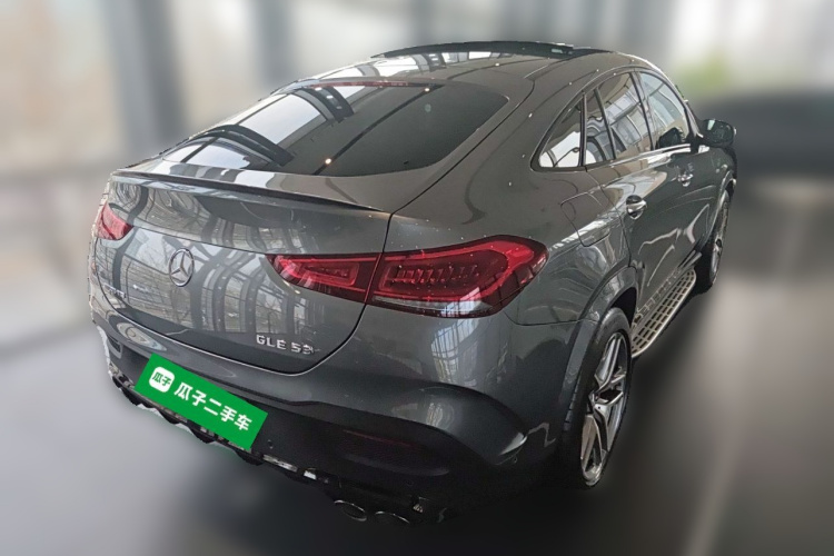 奔驰GLE轿跑 AMG 2020款 AMG GLE 53 4MATIC+ 轿跑SUV车身外观7