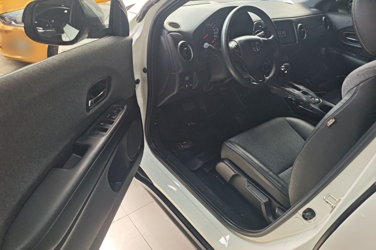 本田XR-V 2019款 1.5L CVT舒适版 国V中控内饰7003