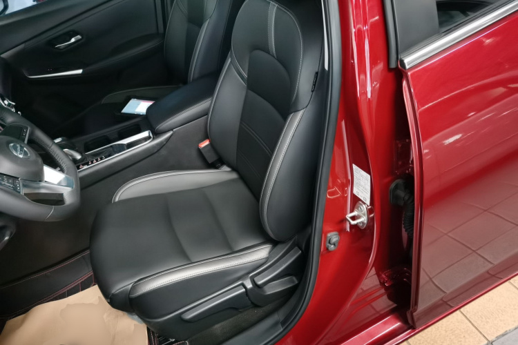 日产 轩逸 2021款 1.6L XL CVT悦享版局部细节19