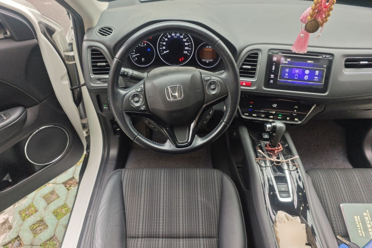 本田 缤智 2017款 1.8L CVT两驱豪华型中控内饰13