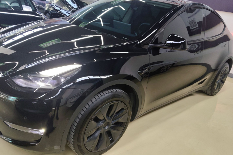 特斯拉 Model Y 2023款 长续航全轮驱动版车身外观6003