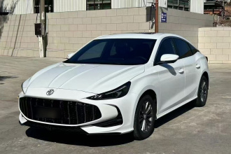 名爵 MG5 2025款 180DVVT 全球豪华版