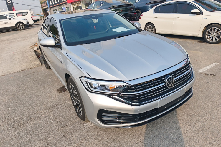 大众 速腾 2023款 200TSI DSG超越版车身外观3