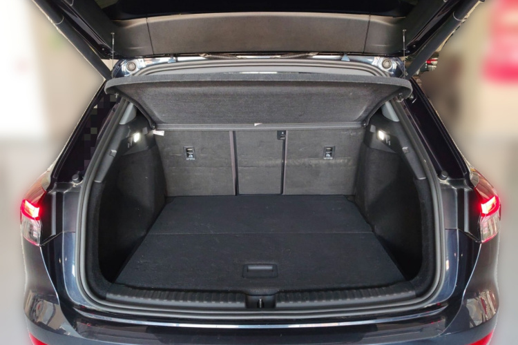 奥迪Q4 e-tron 2024款 40 e-tron 创行版中控内饰23