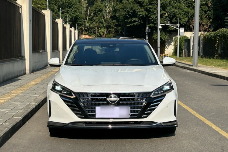 日产 天籁 2022款 2.0T XL 进享版车身外观6004