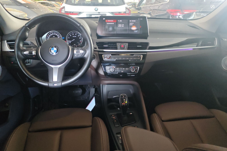 宝马X1 2022款 sDrive25Li 领先型中控内饰12