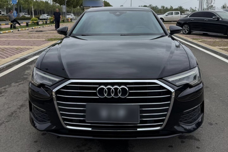 奥迪A6L 2020款 40 TFSI 豪华致雅型车身外观6001